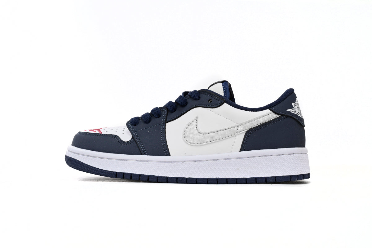 Jordan 1 Low SB Midnight Navy CJ7891-400