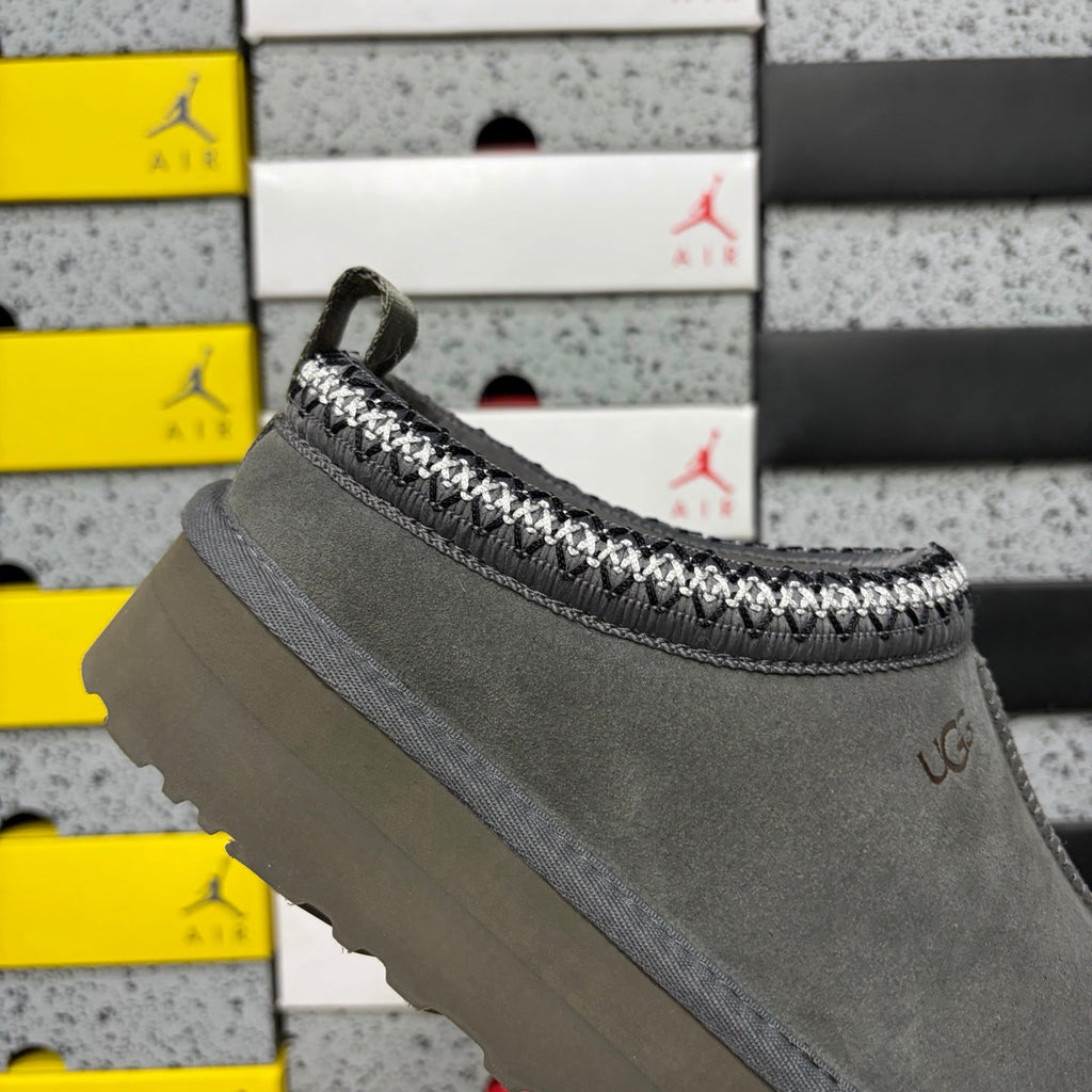UGG Tazz Platform Slipper – Suede Mule with Shearling Lining, Tonal Grey Braided Collar Trim & Chunky Monochromatic Platform Sole in Grey