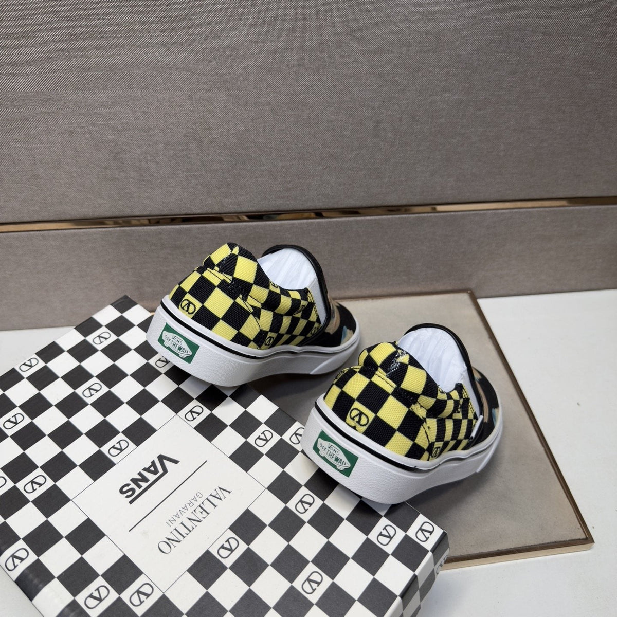 Vans Men's Teddy Bear Print Slip-On Shoes - Black, Yellow & White