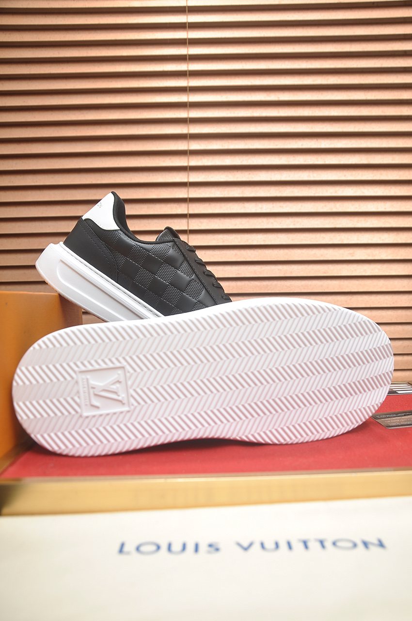 Louis Vuitton Black Low-Top Sneakers