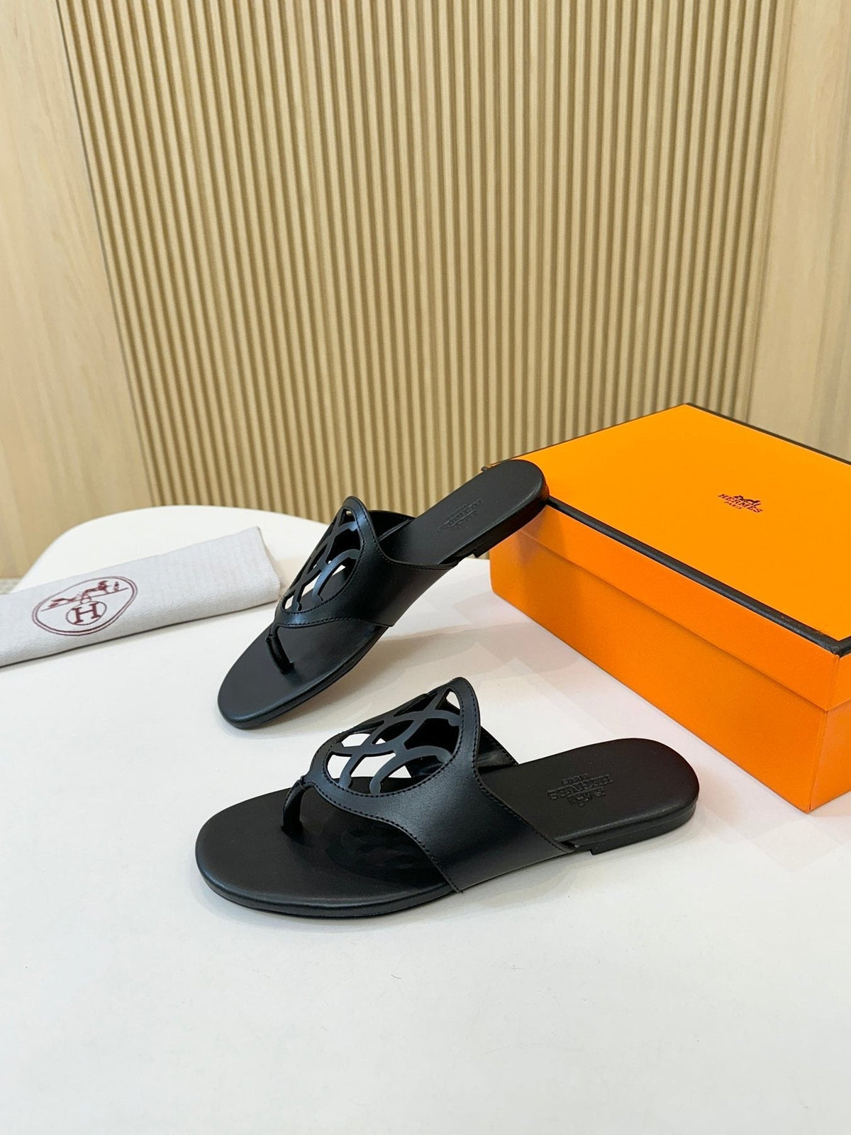 Hermès Cutout Strap Thong Sandals