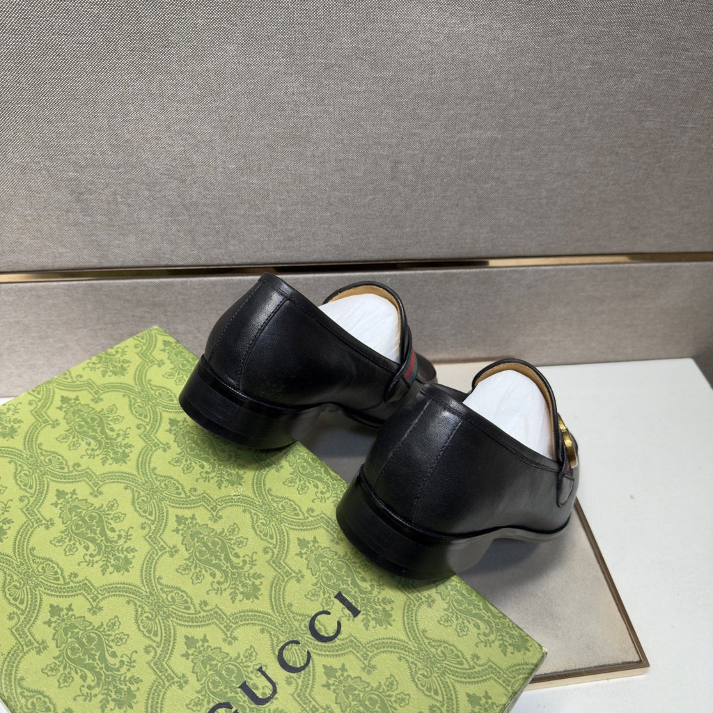 Gucci Men's Black Strap Loafers